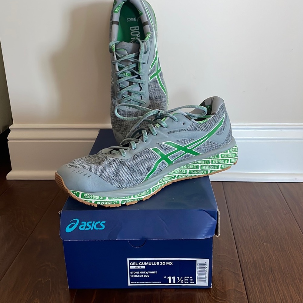 Men’s ASICS Gel-Cumulus 20 MX shoes, Boston inspired